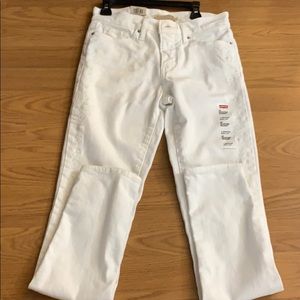 Levi’s 311 shaping skinning jeans size W26/L30